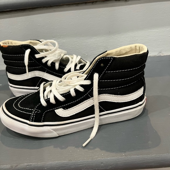 Vans sneakers!! Size women 6.0 men 4.5 - Picture 5 of 9